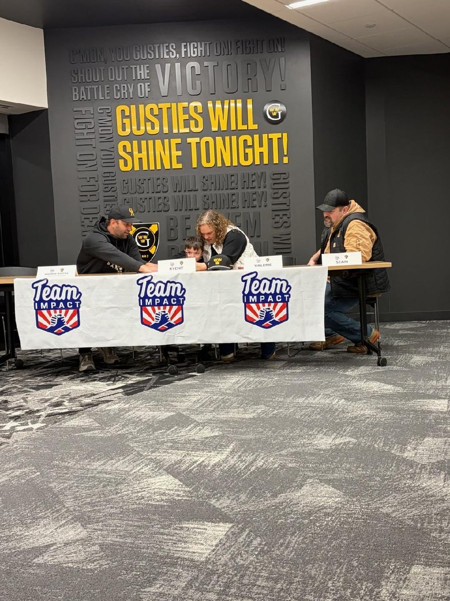 Gustavus Baseball tweet media