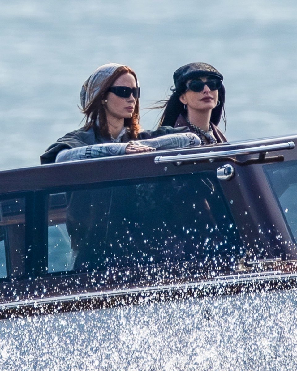 best of emily blunt tweet media