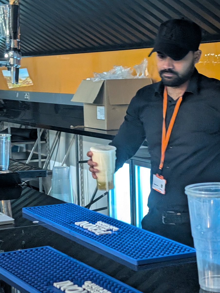 Onside Offside ⚽ tweet media