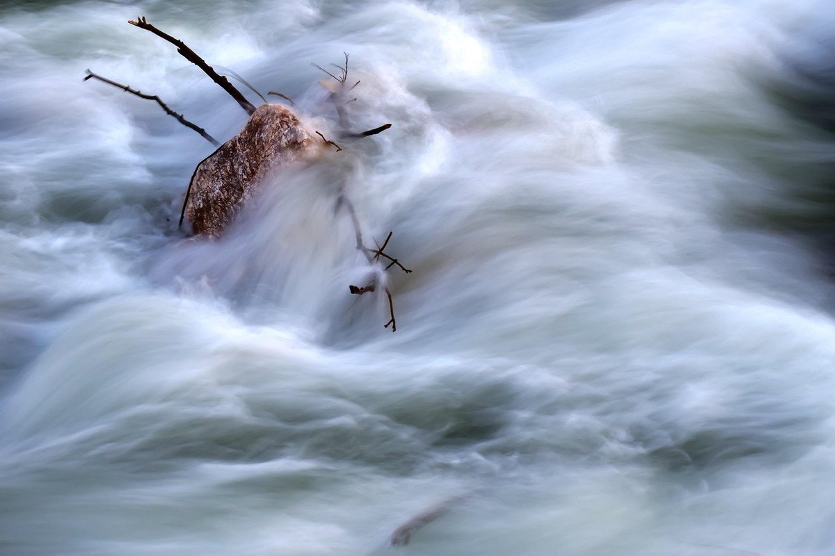 The obscene sea breaks and claws
Rushes downhill trumpeting
Shakes its bull's beard ~ Pablo Neruda