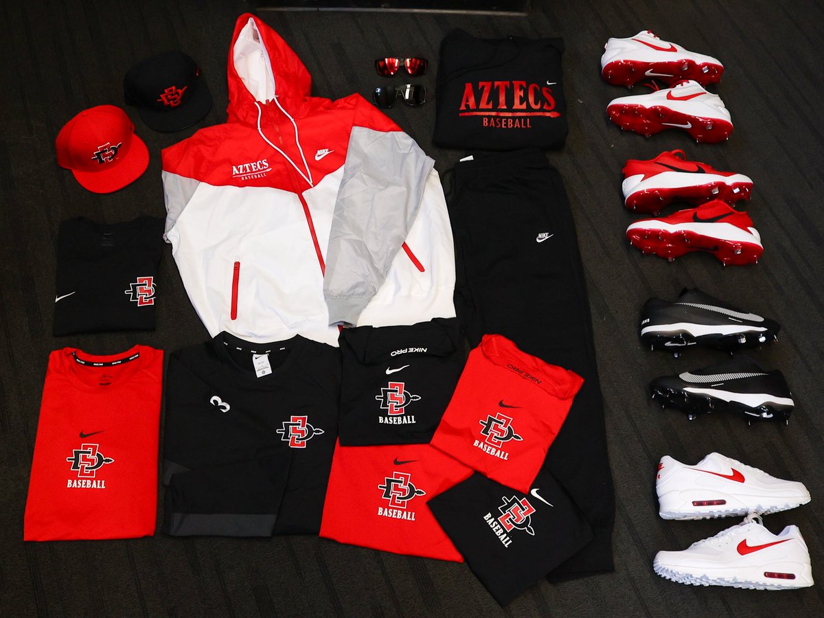 AztecBaseball's tweet image. Spring gear delivered! Thanks to Ryan Ridley and Angie Garza for getting the Aztecs fitted out for this season 🔥 #GoAztecs