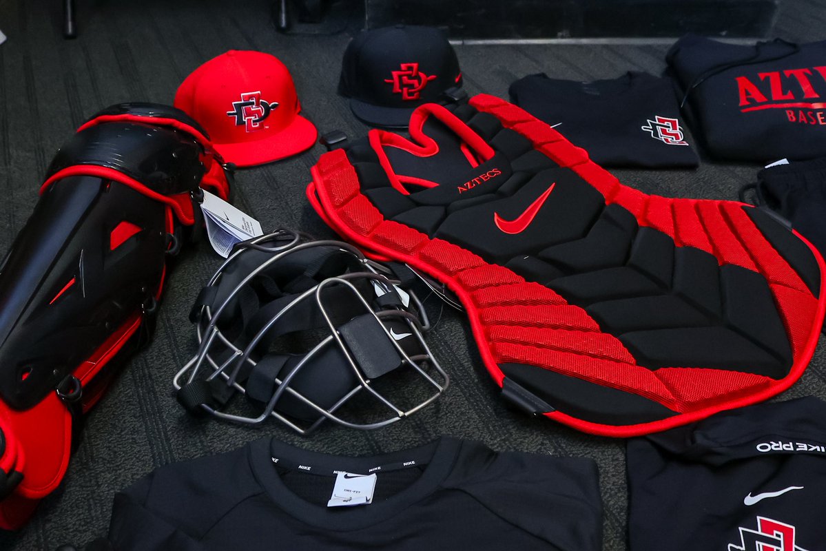 AztecBaseball's tweet image. Spring gear delivered! Thanks to Ryan Ridley and Angie Garza for getting the Aztecs fitted out for this season 🔥 #GoAztecs