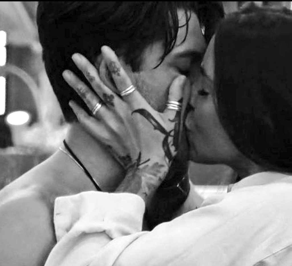 🩷NANÀ🌪️ tweet media