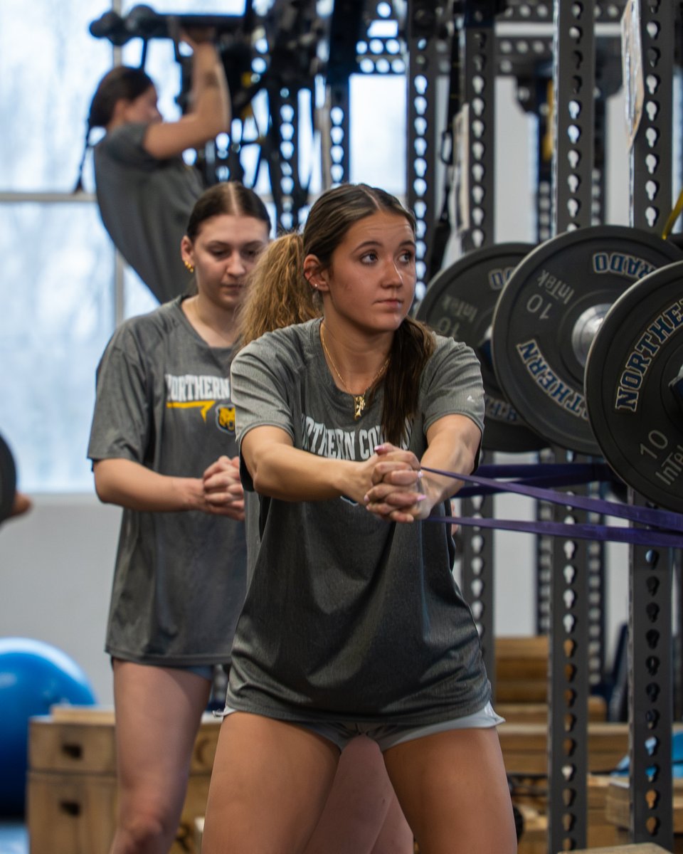 UNC Bears Volleyball tweet media