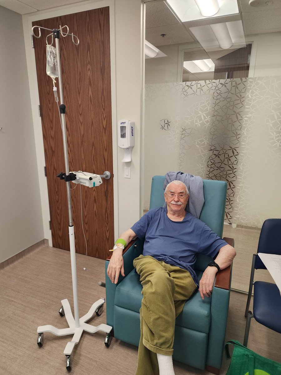 TeslaBoomerPapa tweet media