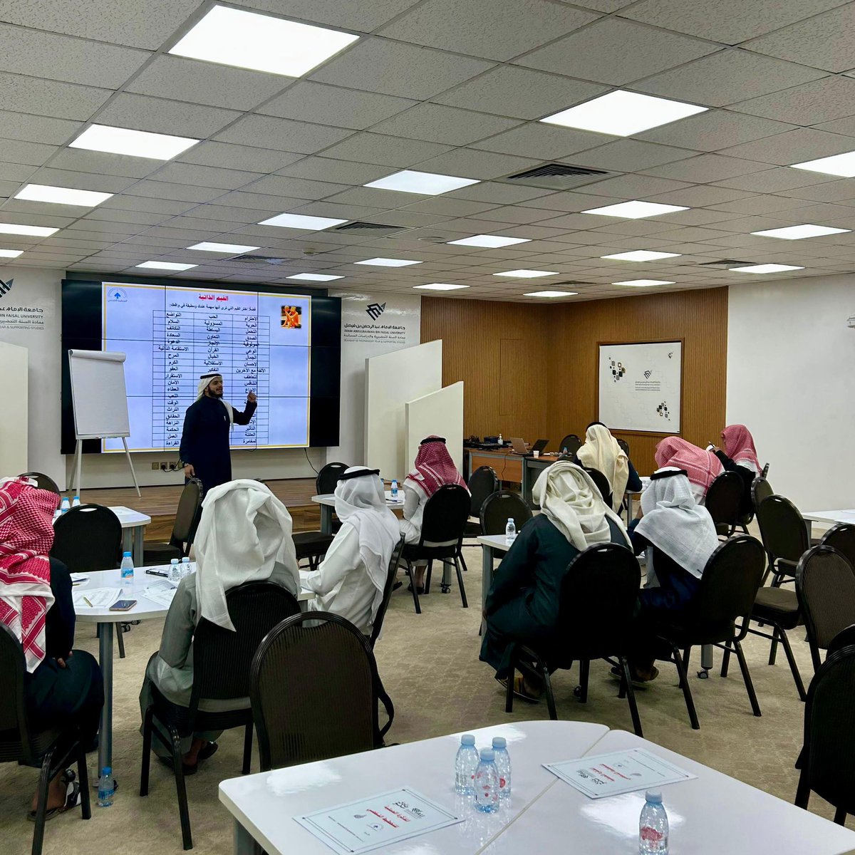 نادي سمو ⚖ tweet media