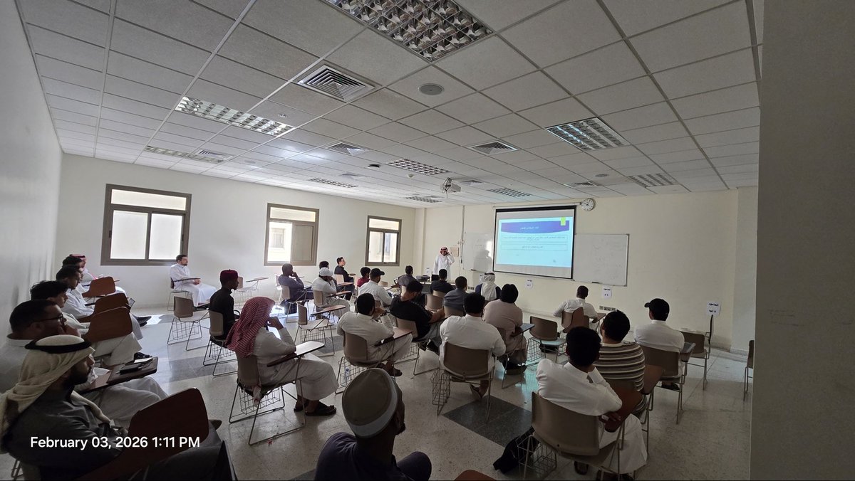 كلية الحاسب الآلي tweet media