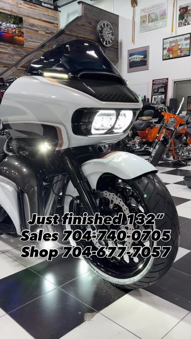 SCCBikes's tweet photo. This bad ass trike belongs to James and Donna Ray from Missouri this will make their third SCC. Thank you guys for trusting SCC to build all of your dream bikes😁 sales 704-740-0705 shop 704-677-0757 #southerncountrycustoms #oftenimitatedneverduplicated #daytonabikeweek  #fitan… https://t.co/nJvFyq1aXK