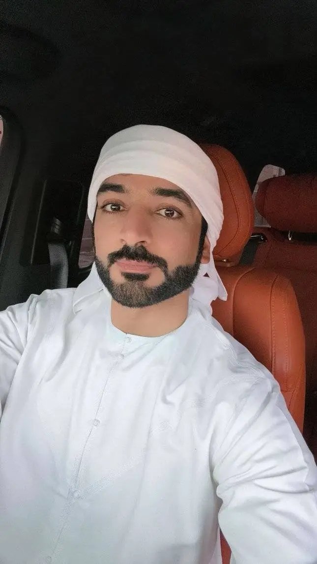 Good evening 🇦🇪 
#fypviraltwitter