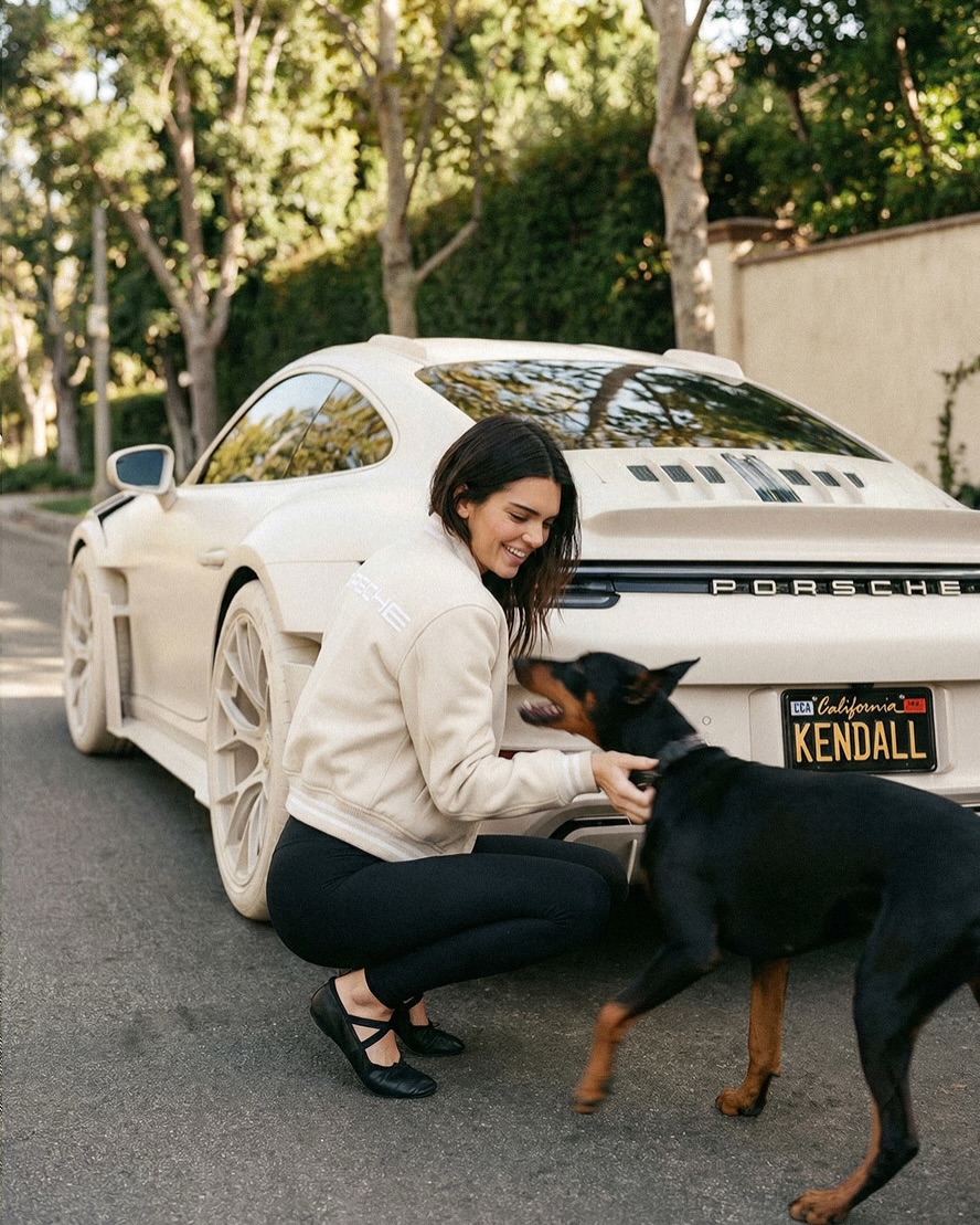 COMPETITION tweet media