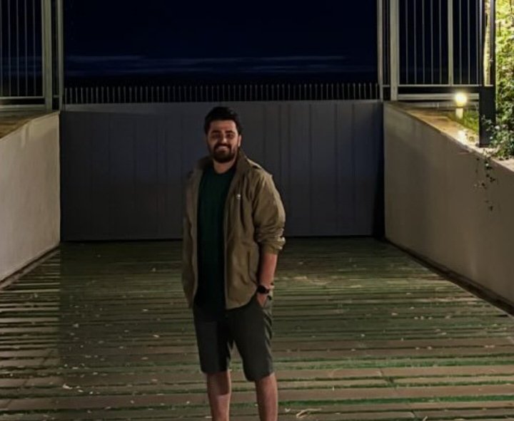 the_spring1's tweet image. فرزند میهن و کشته شده در راه میهن جاویدنام #آرش_بهشتی
نام و یادش گرامی باد.🕊️🖤
#IranMassacre 
#IranRevolution2026