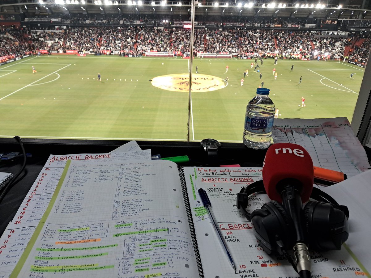 ⚔️¡Se busca primer semifinalista!

⏰21:00
🏟️Carlos Belmonte
🏆#LaCopaRTVE
⚽️Albacete Balompié🆚FC Barcelona

🎙️<a href="/germa_garcia/">Germán García</a> y <a href="/VictorJareno/">Víctor Jareño</a> 
 🗣️<a href="/juliosalinas19/">Julio Salinas</a> y <a href="/SergioSauca/">El SaUcacorchos</a> 

📻 #TableroDeportivoRNE con <a href="/miguelangmendez/">Miguel Angel Méndez</a> y <a href="/Silviaverdec/">@silviaverde</a>
 
 🔴DIRECTO |📻rtve.es/play/videos/di…