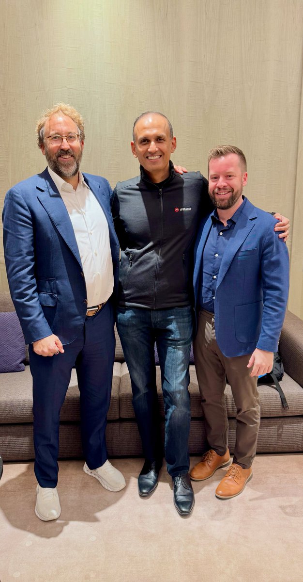 @dMatrix tweet media