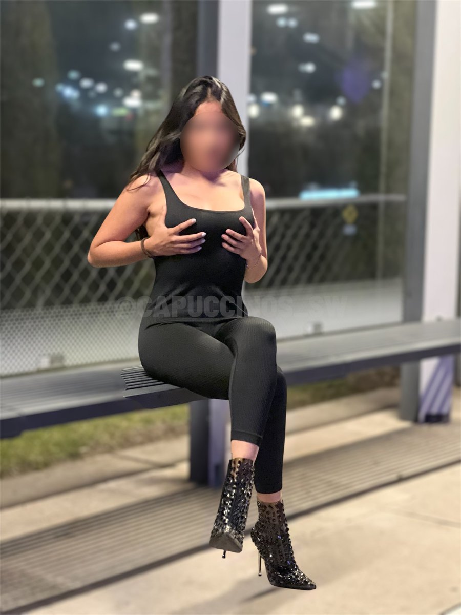 CAPUCCINOS 🍍 tweet media