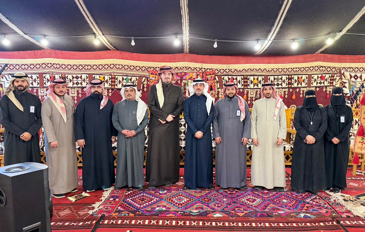 khdr090's tweet photo. #واس |
 غرفة الحدود الشمالية تنظّم جلسة حوارية حول التسويق الرقمي وبناء العلامة التجارية
 #غرفة_الشمالية 
▪️جمعت ممثلي المؤسسة العامة للتدريب التقني والمهني وعددًا من رواد الأعمال.
https://t.co/FKe4JII6xh https://t.co/TET9z6kDcC