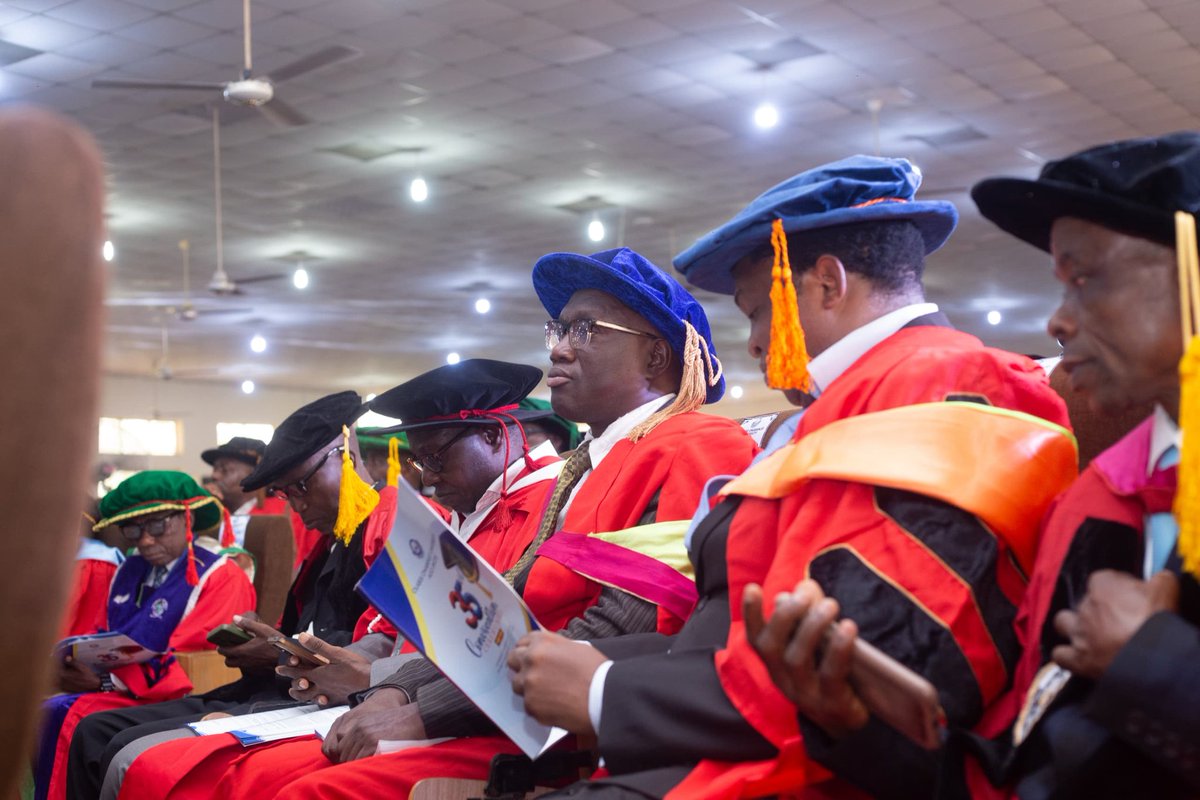 ooucampusmirror's tweet photo. #OOU35THCONVOCATION https://t.co/Lsp6GcCFPH