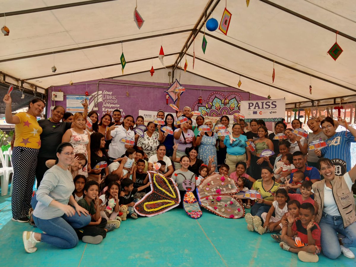 CorpOpcionLegal's tweet photo. #NteSantander | Identificar los patrones sociales que han generando violencias permiten evitarlas.
Más de 100 personas participaron en espacios para reconocer dichos comportamientos, así como las rutas de atención.
#PAISSaludYMigración de @MinSaludCol @UEenColombia @AECIDColombia https://t.co/kSr2s4Eg3p