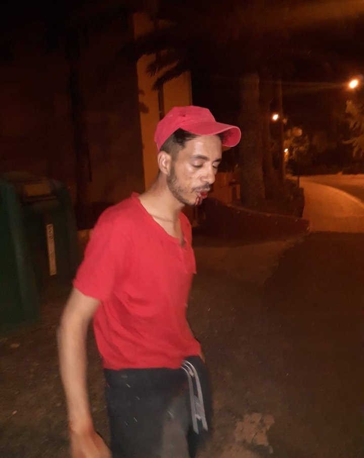 CanarioToday's tweet photo. 🇲🇦 Los que violaron a una turista en Gran Canaria.

🇲🇦 El que asesinó a un turista en Fuerteventura.

📺 Pero la noticia es que un turista no respetó el aviso meteorológico... https://t.co/qkFTJmmMol