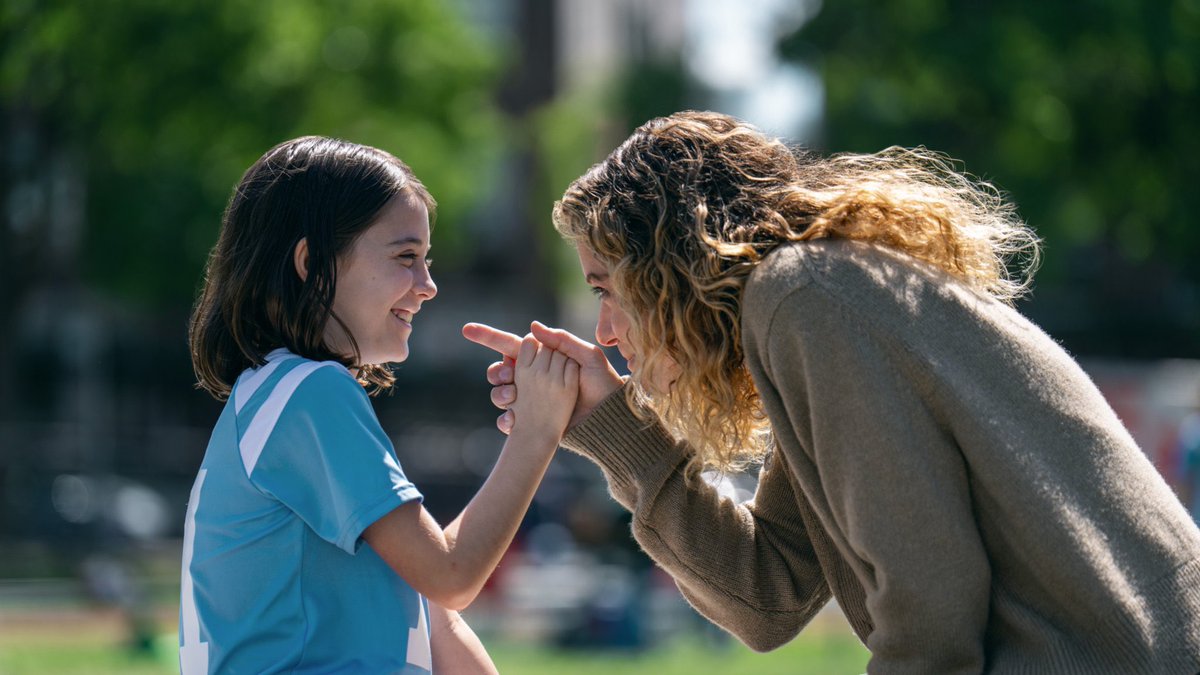 BuraStar tweet media