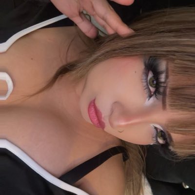 eva_zellet's tweet photo. #NuevaFotoDePerfil https://t.co/zdae6Wkc0p