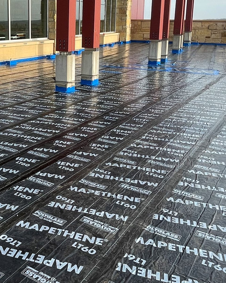PolyglassUSA's tweet image. Sealing Success! 🏗️💧
Polyglass helped restore a 10,000 sq. ft. amenity deck in Verona, WI using Mapethene® LT60 + Mapeproof® Liquid Membrane. Durable, low-VOC, and adaptable to fluctuating temps!

🔗 hubs.li/Q041DCMs0

#Polyglass #Waterproofing #AmenityDeck #Construction