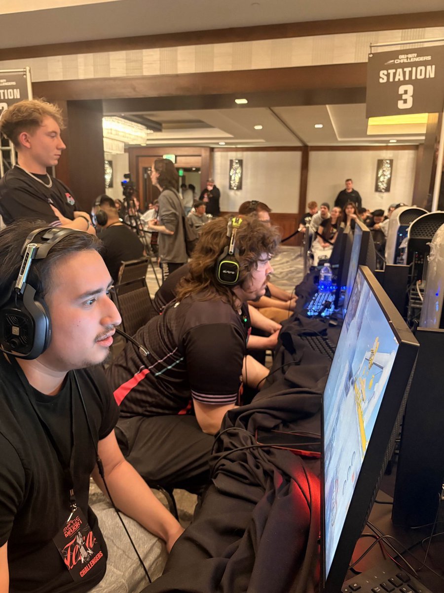 Randan Solt tweet media