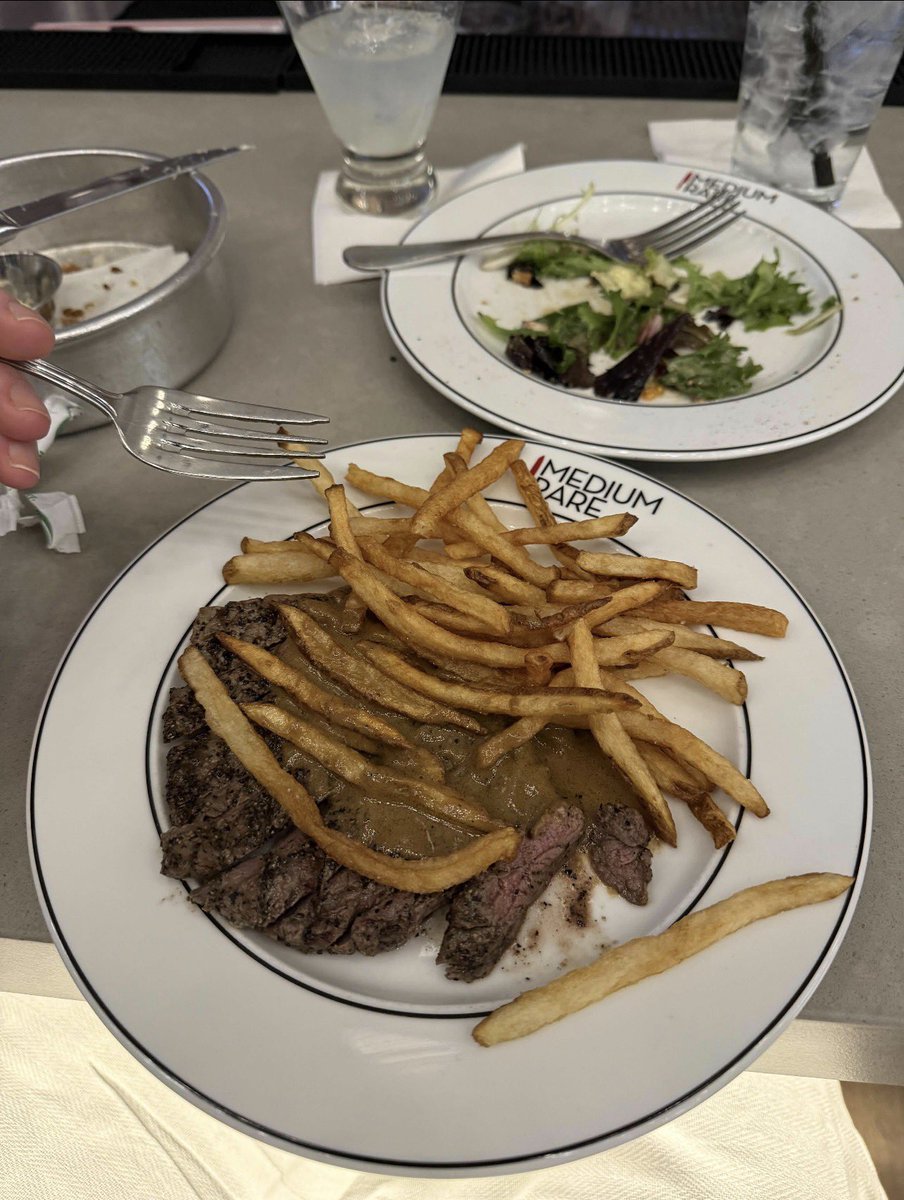 Randan Solt tweet media