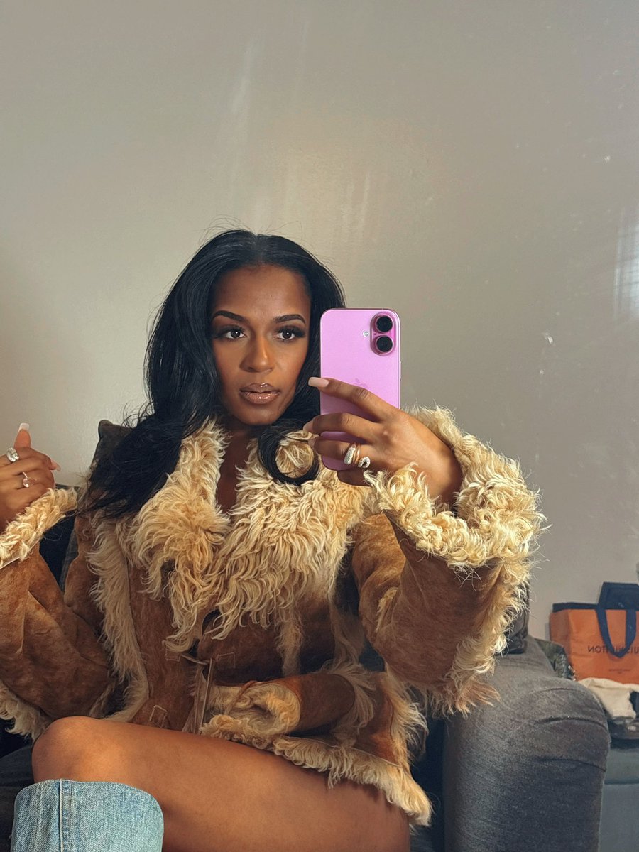 supreme being tweet media