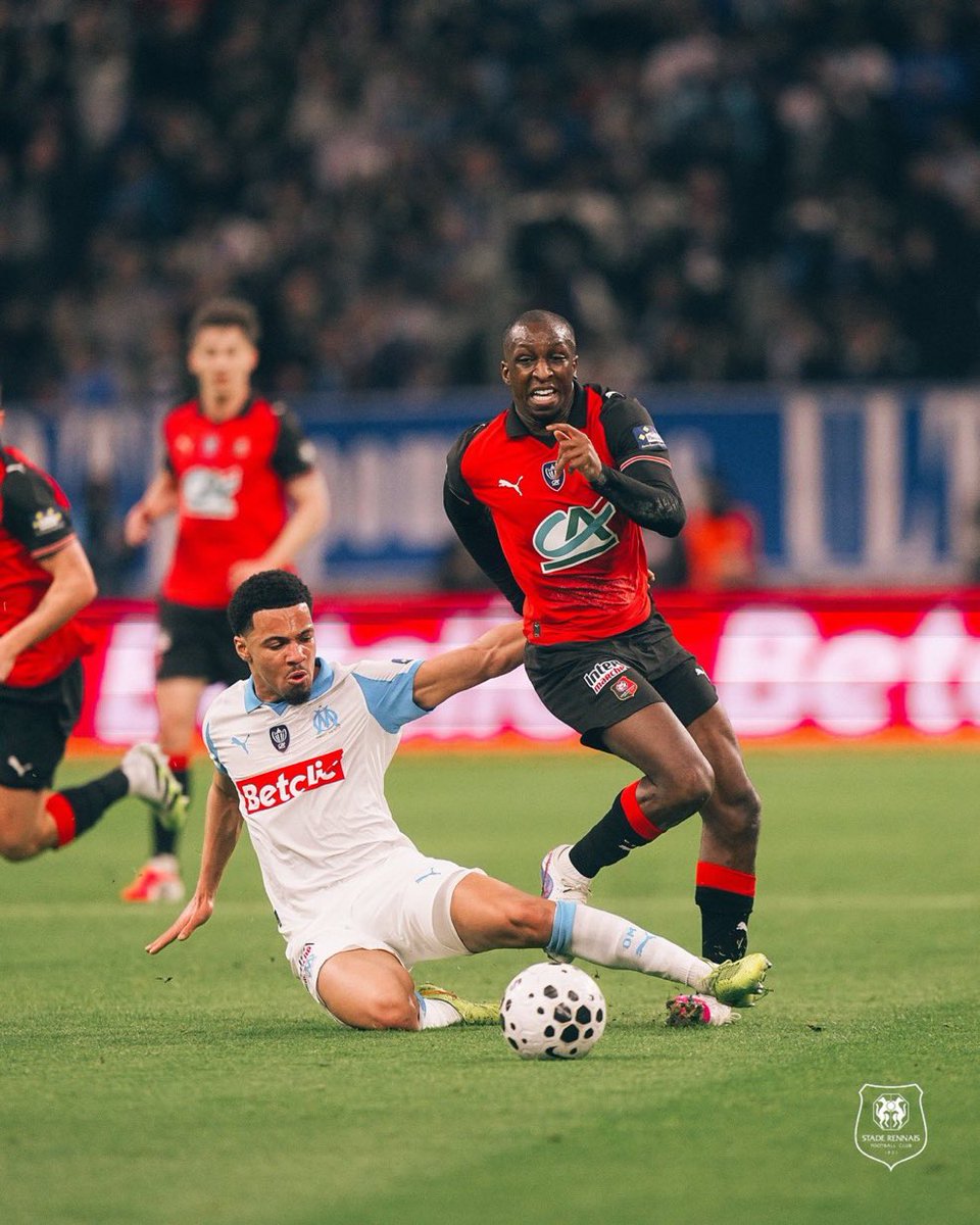 Instant Foot ⚽️ tweet media