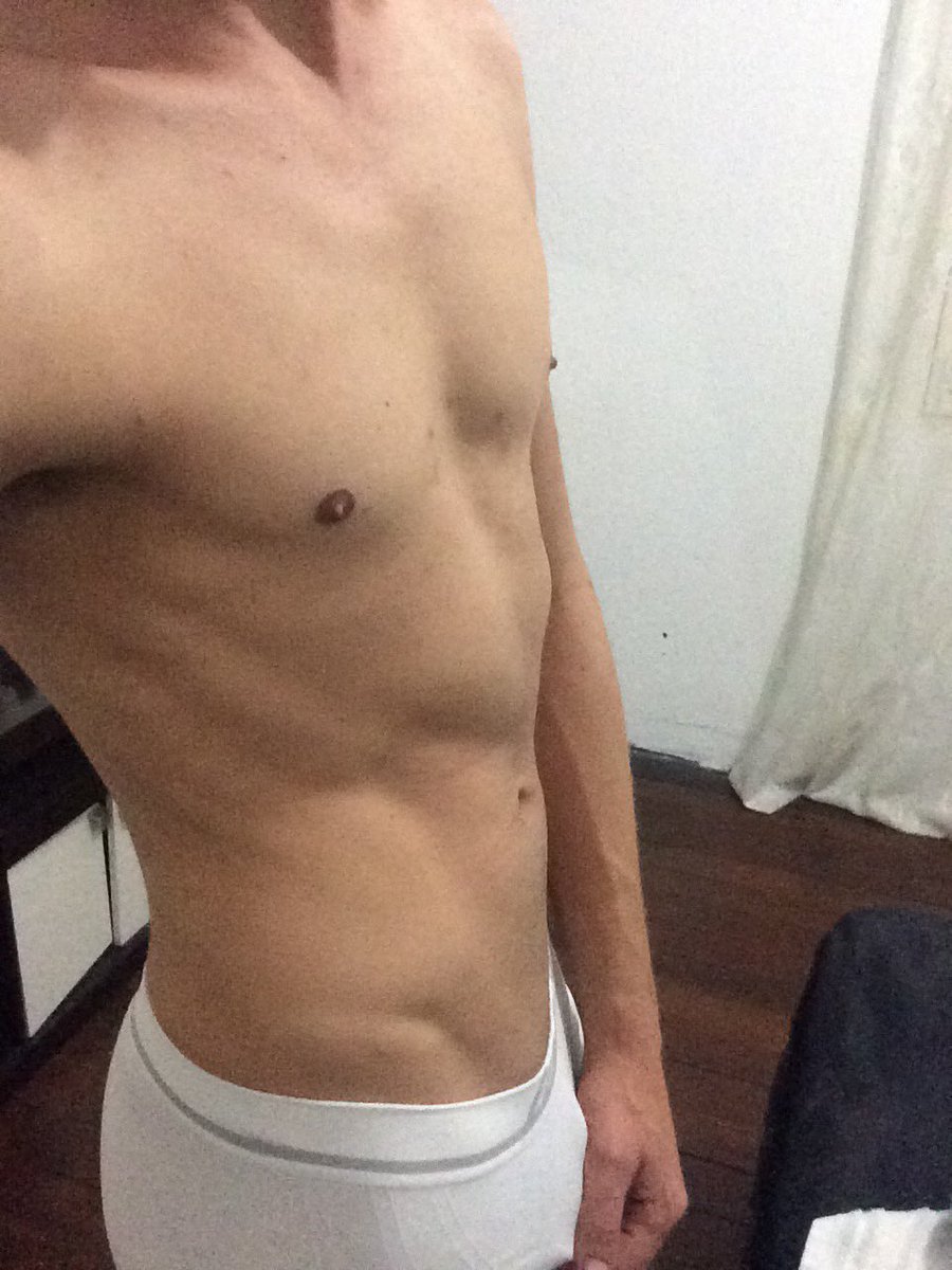 seu_masso's tweet photo. Boa tarde 😈

https://t.co/1h5WYm7PiE https://t.co/UpYiv6Jqov