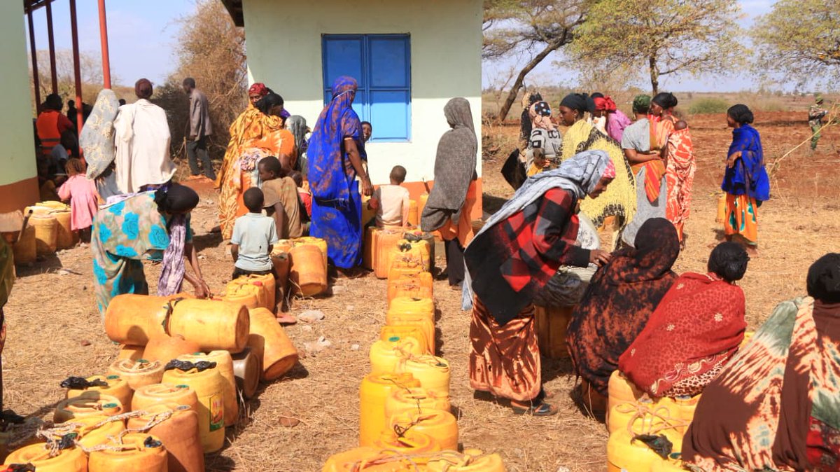 AgricMarsabit's tweet photo. The joint delegation from the Department of Agriculture, KfW Development Bank Mission, the State Department of Irrigation and the National Treasury also visited the Dub Goba Borehole in Sagante Jaldesa Ward, where drilling and equipping have already been completed.(1/4) https://t.co/stMJgeMcAB