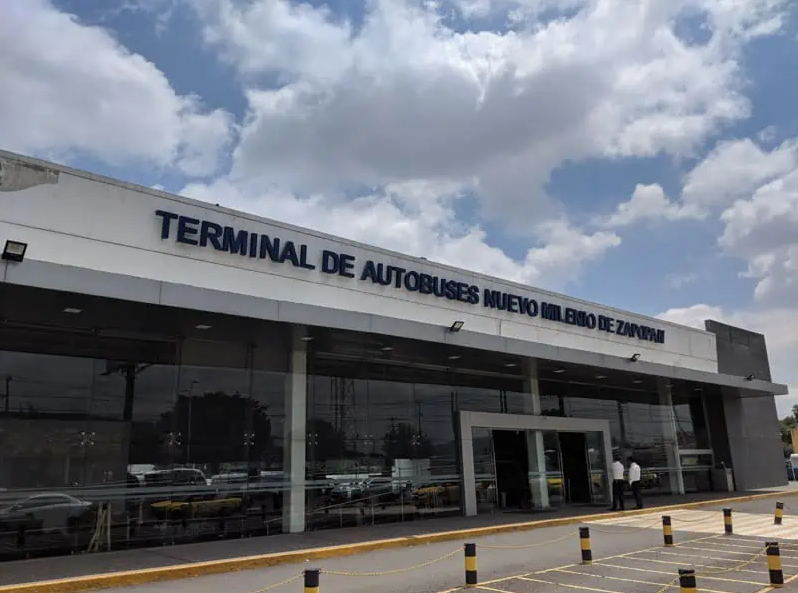 lider919's tweet photo. #Entérate | Respaldan gobernadores del occidente del país iniciativa para intensificar la seguridad en centrales camioneras  

📎 https://t.co/MnQ45g6Td4 https://t.co/235o1Hrgv7