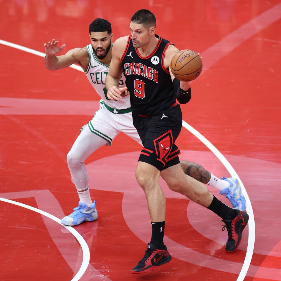 TheHoopCentral's tweet image. Nikola Vucevic, alongside a healthy Jayson Tatum &amp;amp; Jaylen Brown, would be very interesting. 🍿