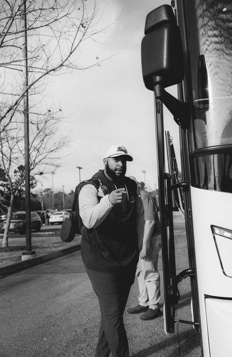 CSU_Mbball's tweet photo. Back On Road.
#EDIG7 | #25STRONG https://t.co/MbfrCHzusi