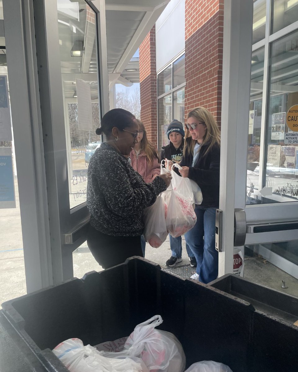 VBSchools tweet media