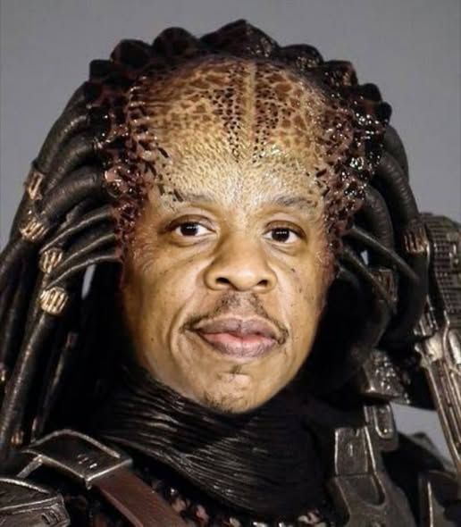 SlumBros_2020's tweet image. This new Predator movie 2026📽️🎞️ Starring Jay Z looks wild🎬🍼🤰🏾👶🏾 
#EpstinFiles #JeffreyEpstein #JeffreyEpsteinFiles 
#Tuesday #music #HIPHOP・RAP新譜 #JayZ