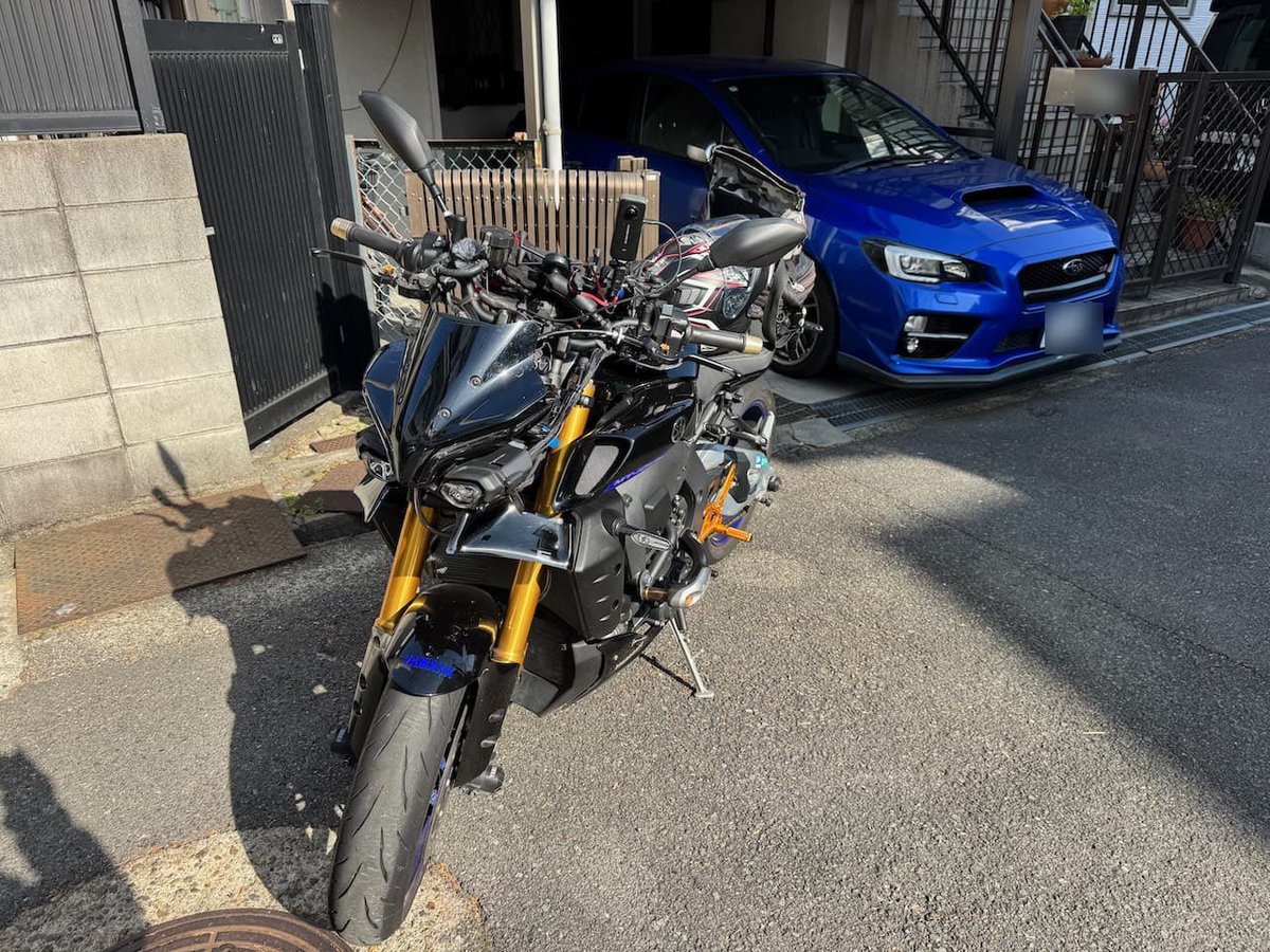 MT09SP3's tweet photo. #これを見た人は金色が入ってる画像を貼 https://t.co/0R5qozpwyH