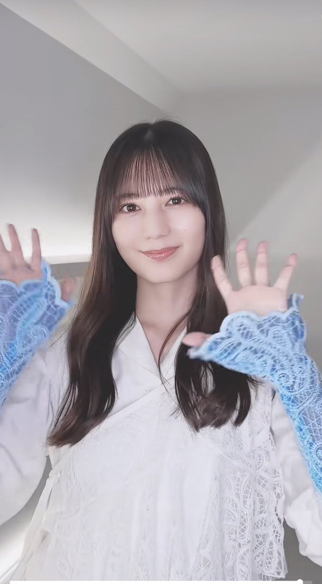 定期的に下着の色聞かれるけど、なおの聞いて需要あるん？w
聞かれるから答えたりするんやけどね//

 #なりきり  #イメプ