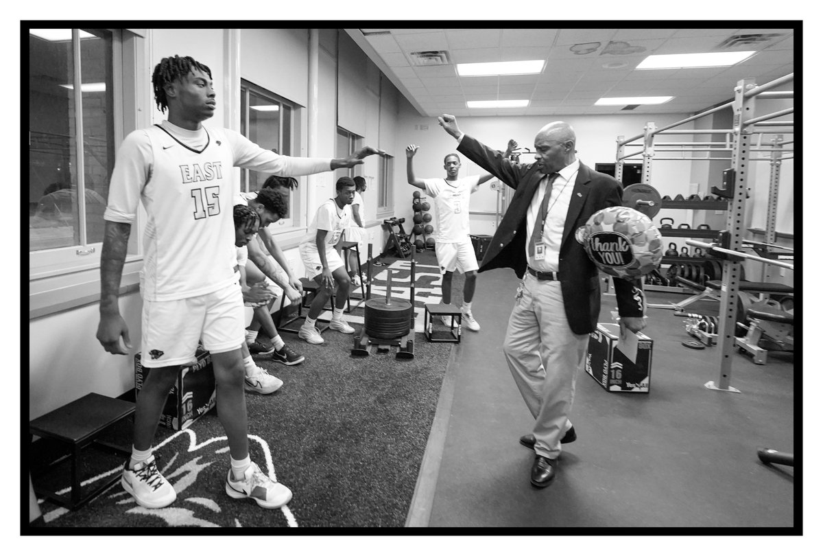 Harry Scull Jr tweet media