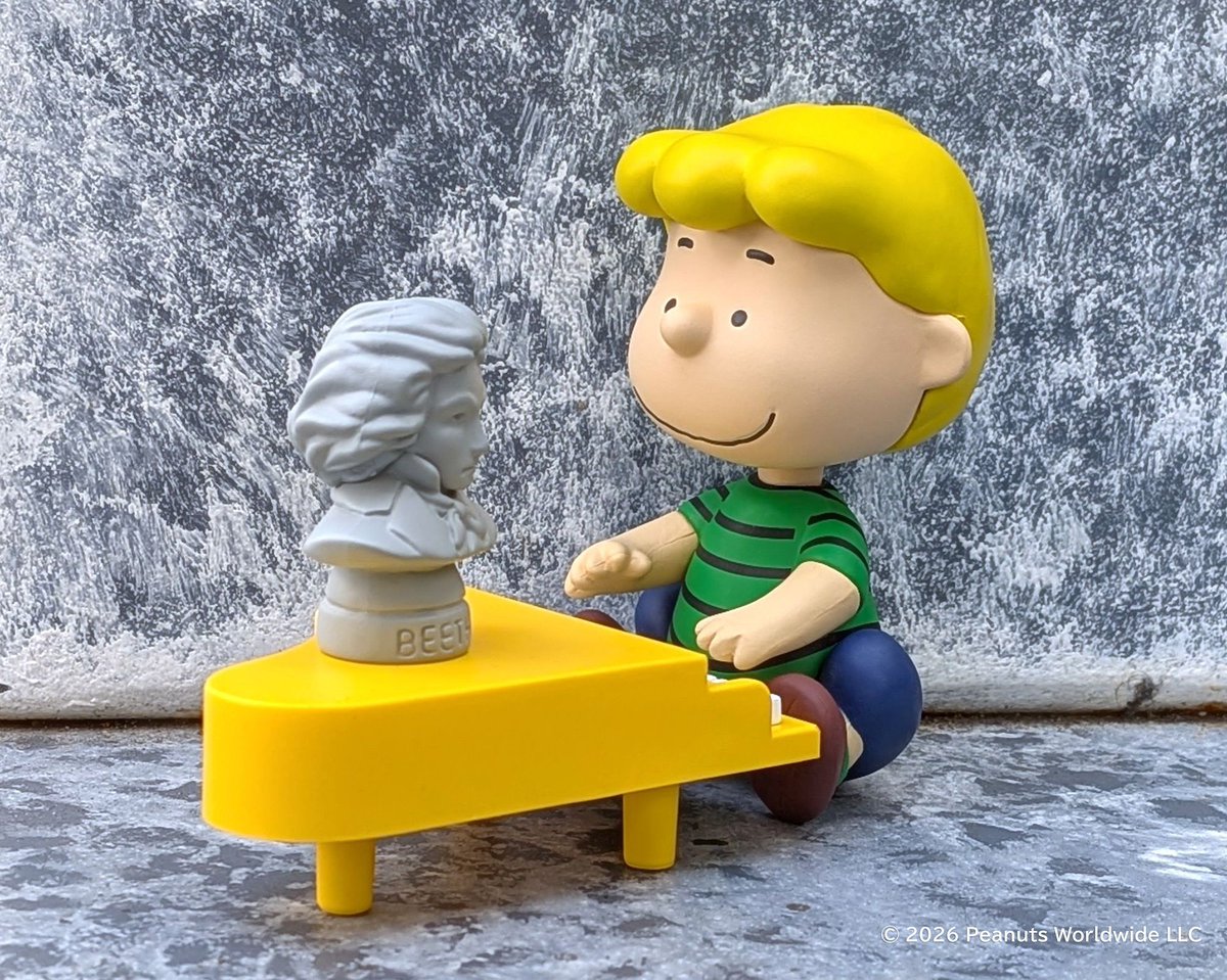 Today's SOLAMACHI】 UDF PEANUTSシリーズからSCHROEDER & PIANO