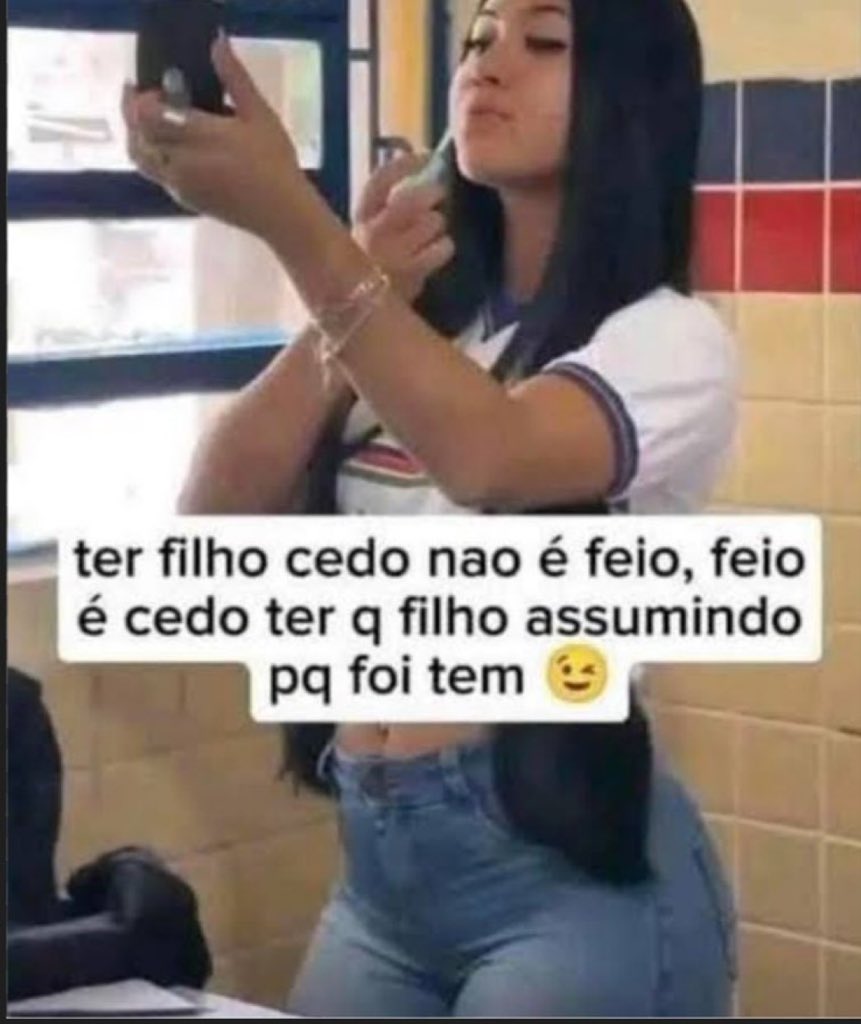 𝘾𝙃𝘼𝙍𝙇𝙀𝙎 (@euamocharles) on Twitter photo 