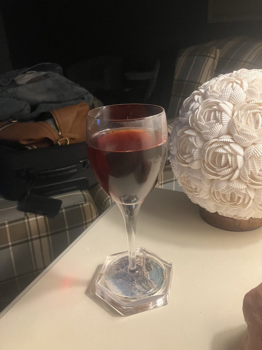 Cherry wine.. cheers🍷👍