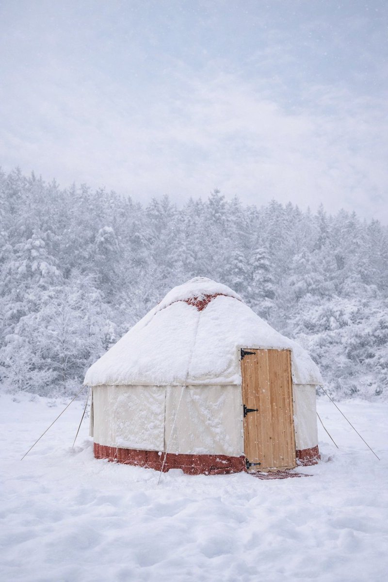glamcamp01's tweet photo. Snow = profit! ❄️
Our commercial Yurt Tents:
✅ All-season (fire/waterproof)
✅ 3 sizes (11-43㎡)
✅ Zero winter downtime
Scale revenue for resorts &amp; glamping brands.
Wholesale: https://t.co/3uLbM8CAx7
#GlampingBusiness #B2B https://t.co/zaVC7dDpzC