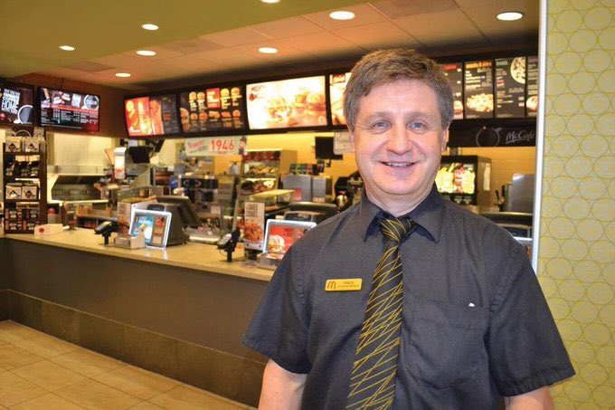 AltcoinDaily's tweet image. "welcome back diamond hands, how was the moon?"