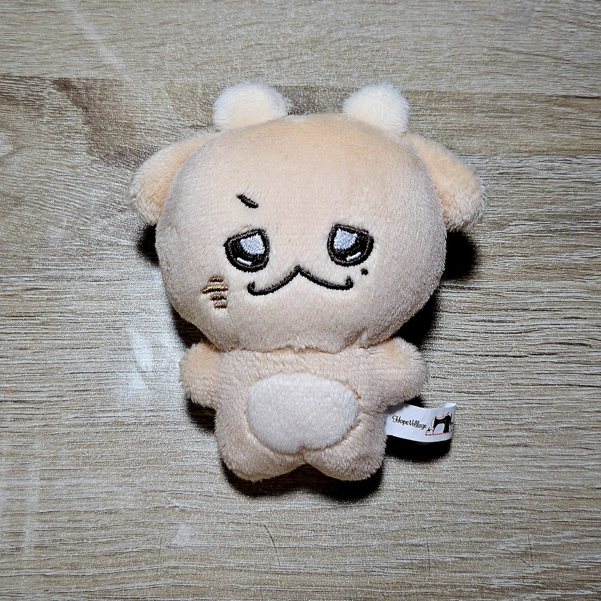 사놓고 전시만 했던 힛찬이 구매하실분..~
키링도 드려요 🥹🥹 희찬 팬이시면 싸게 드릴게용