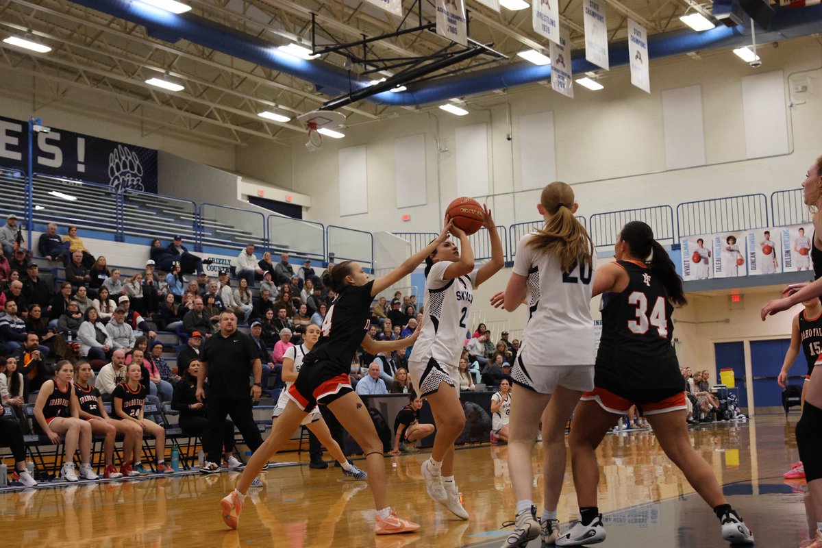 End 1Q
Skyline 11
IF 9