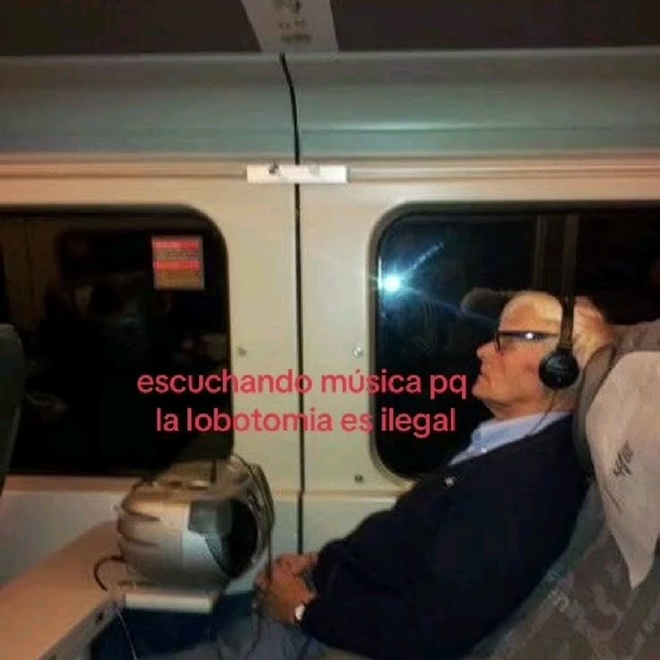 Lucian (pasando pena) (@torturamente) on Twitter photo 