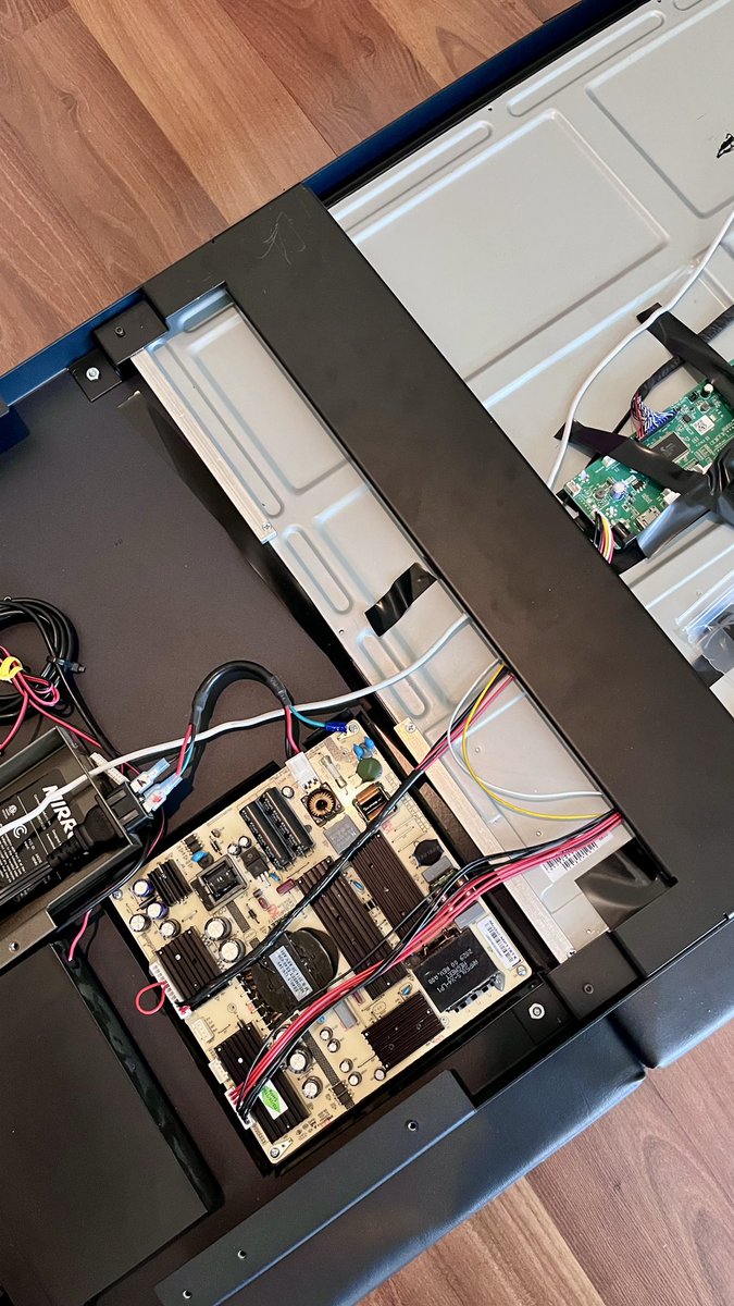 Benjamin Van Meter tweet media