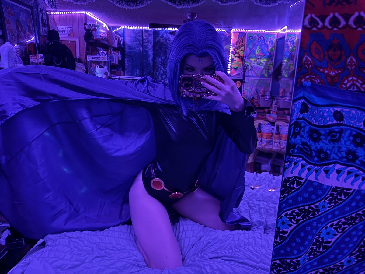 lyxlethal's tweet image. darkness is my ally