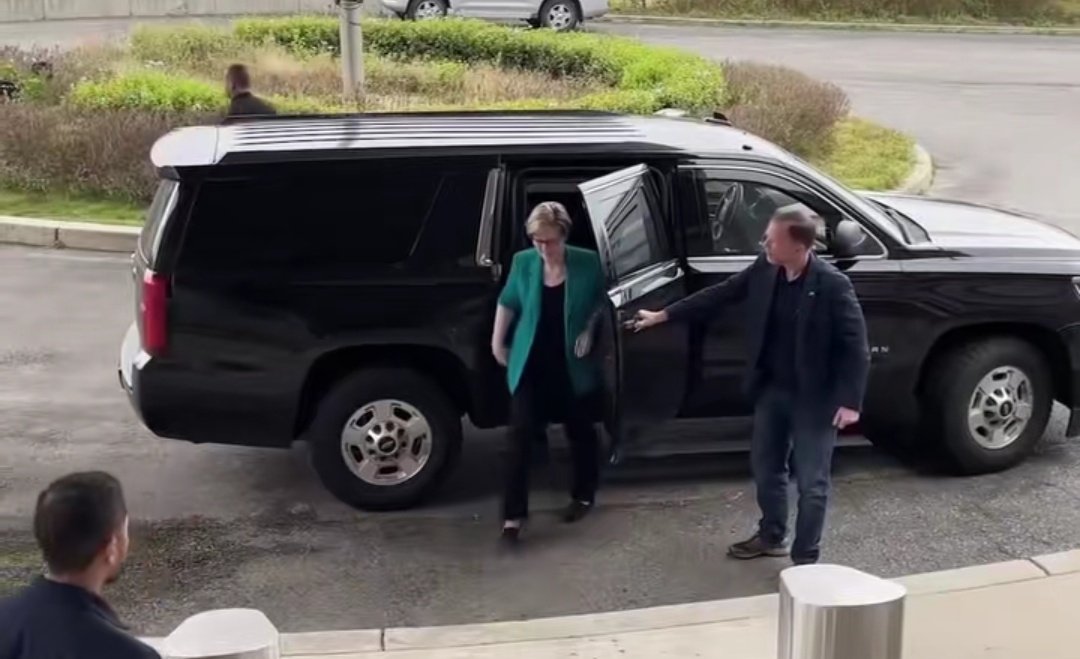 Mr. Candidato tweet media